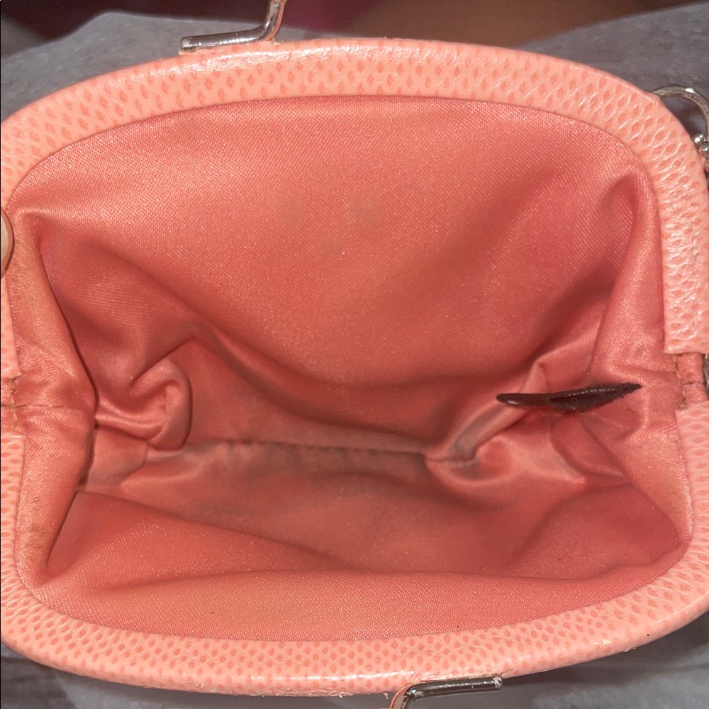 Coach Coral Pink and Beige Signature Kiss-Lock Coin Purse With Hangtag - Picture 6 of 7